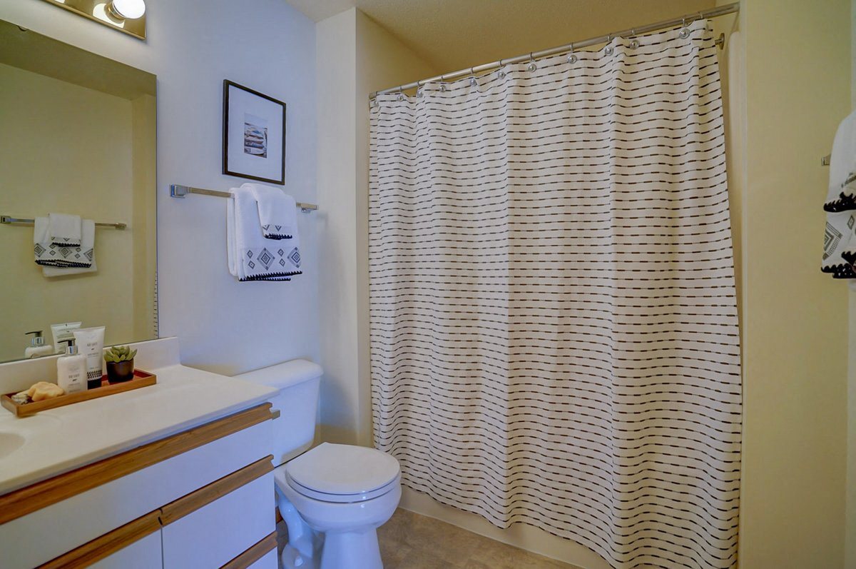 Gallery Photo 10